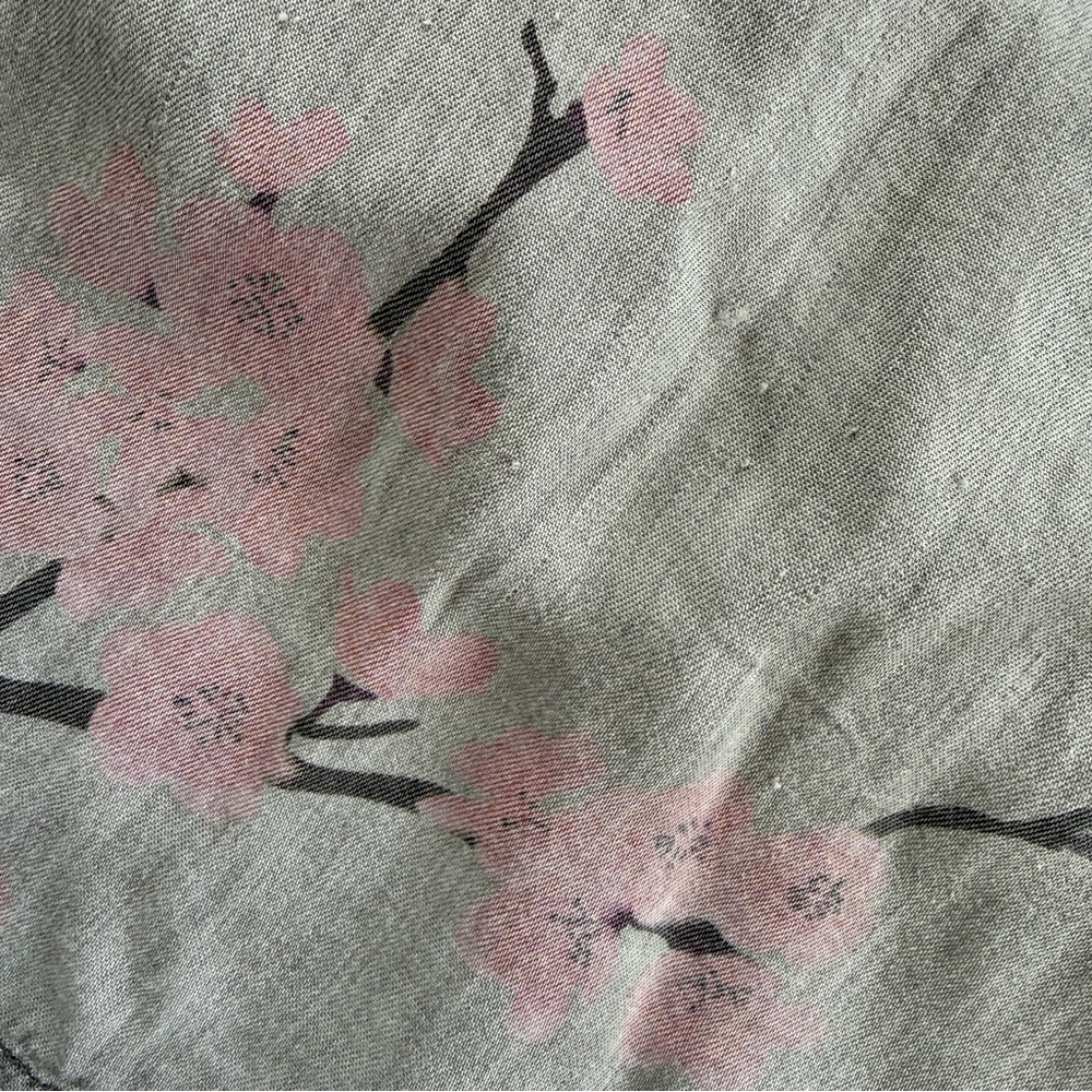 Billy T Cherry Blossom Chambray Button Down - Picture 6 of 6